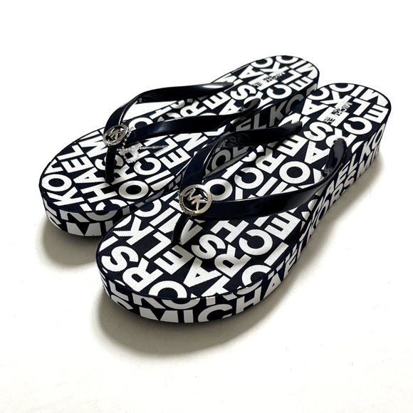 NWOB MICHAEL KORS Graphic Flip-Flop Wedge Sandals Slide On Thong Navy - Picture 1 of 9